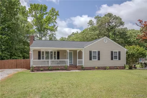3924 W Autumn Dr, Petersburg, VA 23803