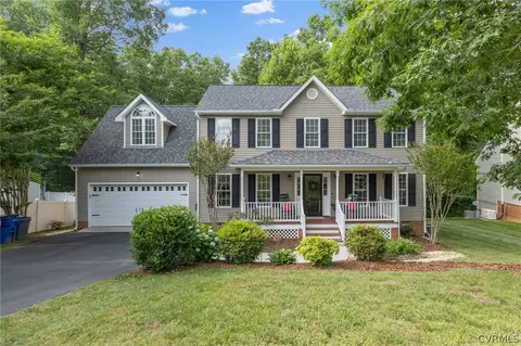 3425 Ivyridge Dr, Chester, VA 23831