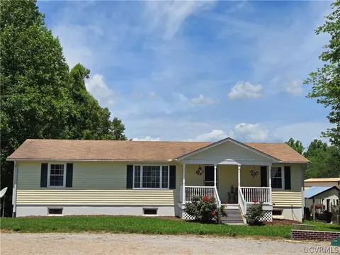 12460 Kings Hwy, Drakes Branch, VA 23937