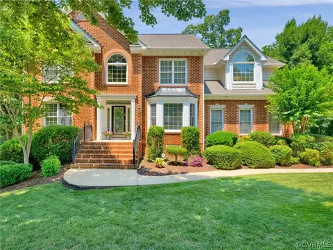15718 Fire Light Pl, Moseley, VA 23120