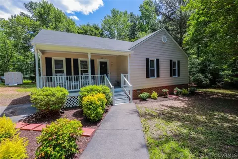 13033 Holly View Ter, Midlothian, VA 23112