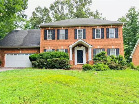 11001 Summer Arbor Ln, Chester, VA 23831