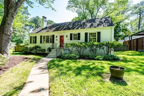 5930 Morningside Dr, Richmond, VA 23226