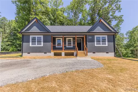 12213 Tennis Ln, Ruther Glen, VA 22546