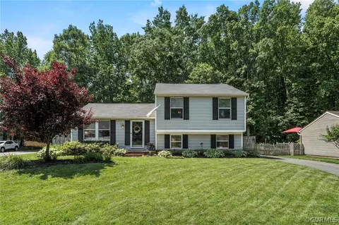 4619 Kellywood Dr, Glen Allen, VA 23060