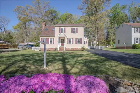 4906 Black Oak Rd, North Chesterfield, VA 23237