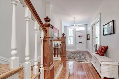 Entry Way - 2303 Floyd Ave, Richmond, VA 23220 photo 6 of 10