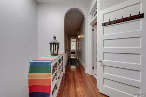 Entry Way - 2303 Floyd Ave, Richmond, VA 23220 photo 10 of 10