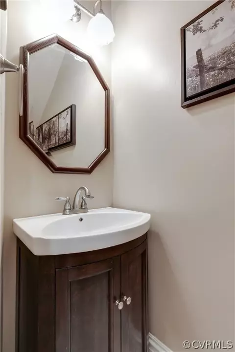Bath - 2303 Floyd Ave, Richmond, VA 23220 photo 1 of 5