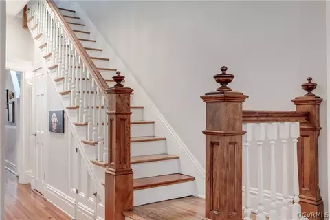 Entry Way - 2303 Floyd Ave, Richmond, VA 23220 photo 3 of 10