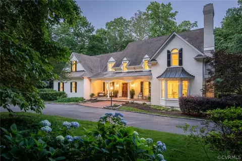 14 W Glenbrooke Cir, Henrico, VA 23229