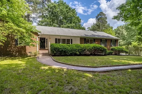 10001 N Donegal Rd, Midlothian, VA 23112