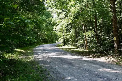 tbd Petersville Rd, New Canton, VA 23123
