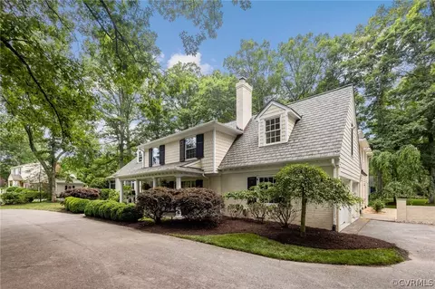 Exterior - 2610 Kentford Rd, Midlothian, VA 23113 photo 8 of 9