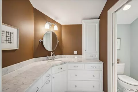 Bath - 2610 Kentford Rd, Midlothian, VA 23113 photo 3 of 6