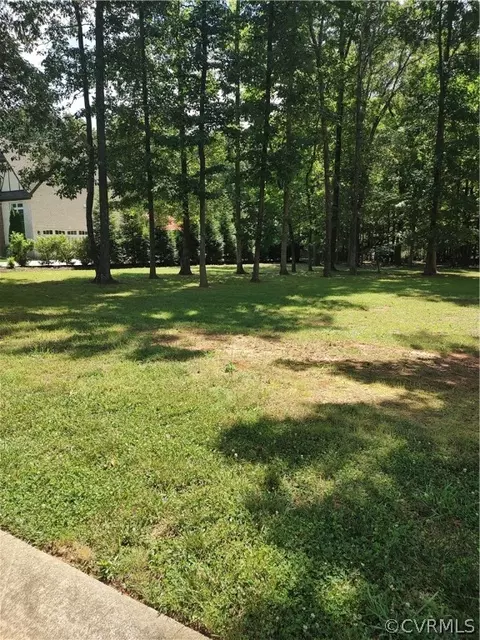 2801 Royal Crest Dr, Midlothian, VA 23113 photo 1