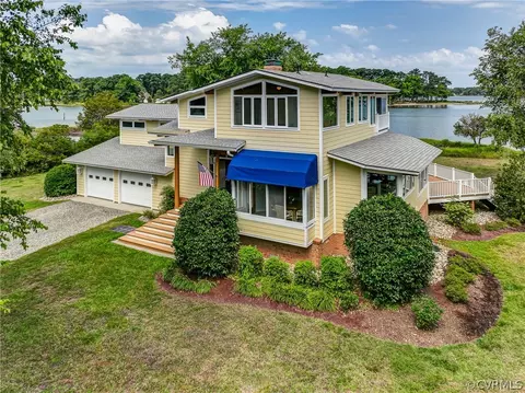 251 Harbor Watch, New Point, VA 23125