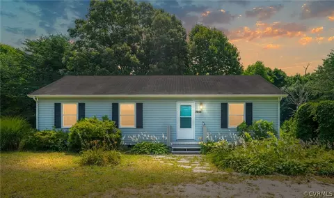 12150 Cross County Rd, Mineral, VA 23117