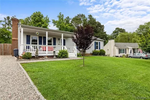 12306 Beaver Point Dr, Midlothian, VA 23112