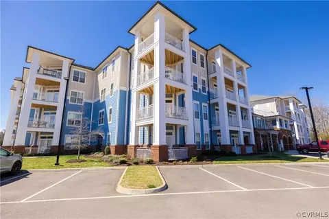 10526 Stony Bluff Dr #201, Ashland, VA 23005