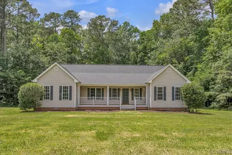14445 Adelia Ln, Disputanta, VA 23842