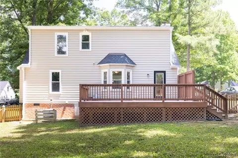 Exterior - 14403 Deer Meadow Dr, Midlothian, VA 23112 photo 2 of 9