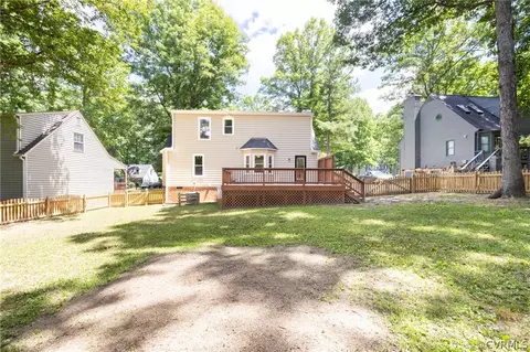 Exterior - 14403 Deer Meadow Dr, Midlothian, VA 23112 photo 8 of 9