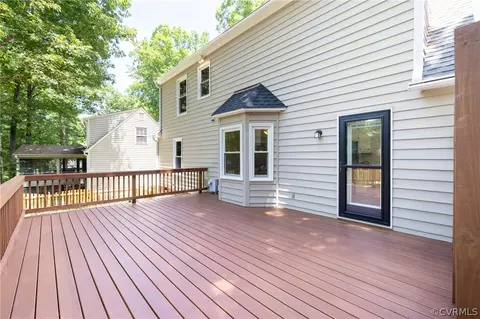 Exterior - 14403 Deer Meadow Dr, Midlothian, VA 23112 photo 5 of 9