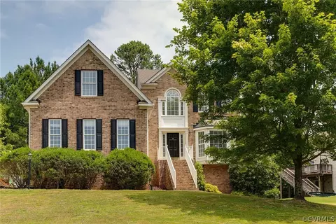 9385 Ashlock Ct, Toano, VA 23168