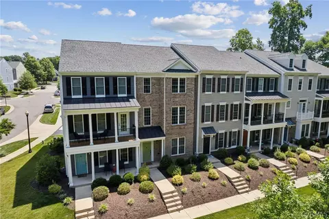 14347 Michaux Village Dr, Midlothian, VA 23113