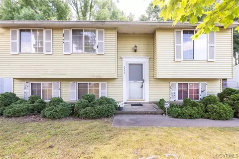 7442 Orchardhill Dr, North Chesterfield, VA 23234