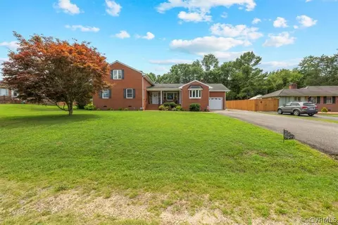 7971 Arnoka Rd, Mechanicsville, VA 23111