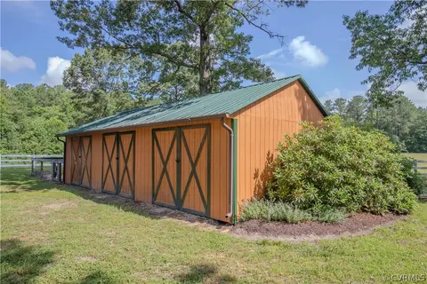 19660 Templeton Rd, Carson, VA 23830 photo 42