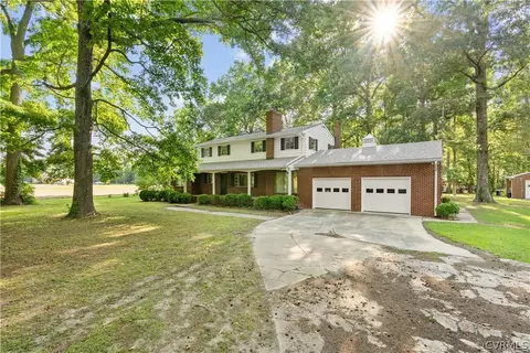 403 Calthrop Neck Rd, Yorktown, VA 23693