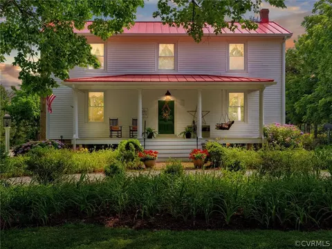 193 Robertsons Siding Rd, Crewe, VA 23930
