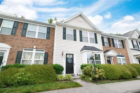 904 Kitty Hamilton Cir, Ashland, VA 23005