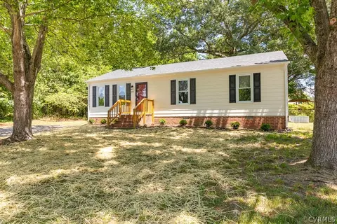 8419 Windingrun Ln, North Chesterfield, VA 23237