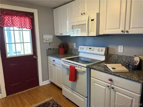 207 River Road River Rd, North, VA 23128 photo 11