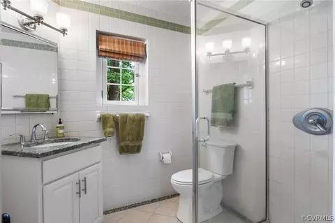 Bath - 5211 Devonshire Rd, Richmond, VA 23225 photo 3 of 3