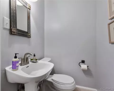 Bath - 5211 Devonshire Rd, Richmond, VA 23225 photo 1 of 3