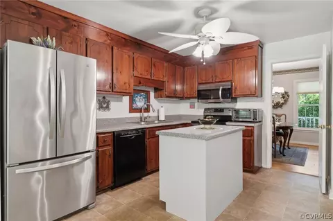 3604 Taplow Cir, Midlothian, VA 23112 photo 11