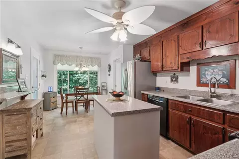 3604 Taplow Cir, Midlothian, VA 23112 photo 14