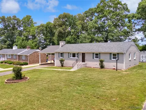 4830 Mcallister Dr, Chester, VA 23831