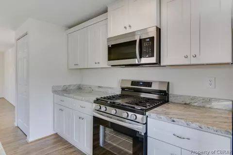 Kitchen - 1902 Newton Rd, Hampton, VA 23663 photo 5 of 5