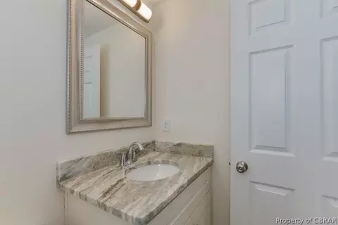 Bath - 1902 Newton Rd, Hampton, VA 23663 photo 3 of 4