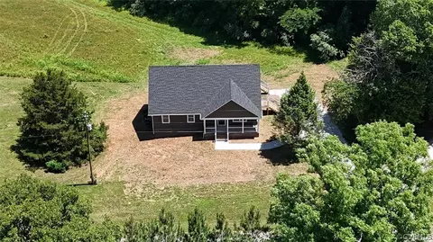 729 Mockingbirg Ln, Gladstone, VA 24553 photo 6