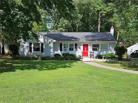 402 Huger Dr, Sandston, VA 23150