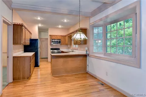 Kitchen - 107 Addingtons, Williamsburg, VA 23188 photo 1 of 5
