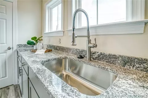 1300 Herman St, Henrico, VA 23231 photo 14