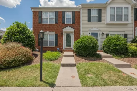 9834 Magnolia Pointe Cir, Glen Allen, VA 23059